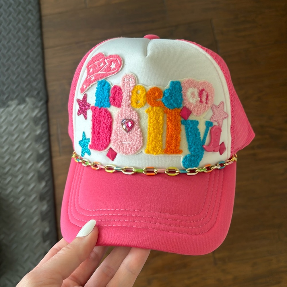 Trucker hat